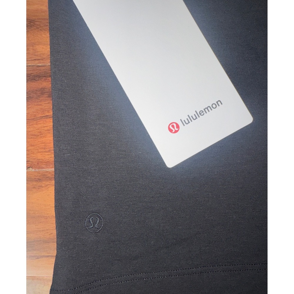 Lululemon Classic-Fit Cotton-Blend Tee Black Size 6 NWT - Picture 4 of 5